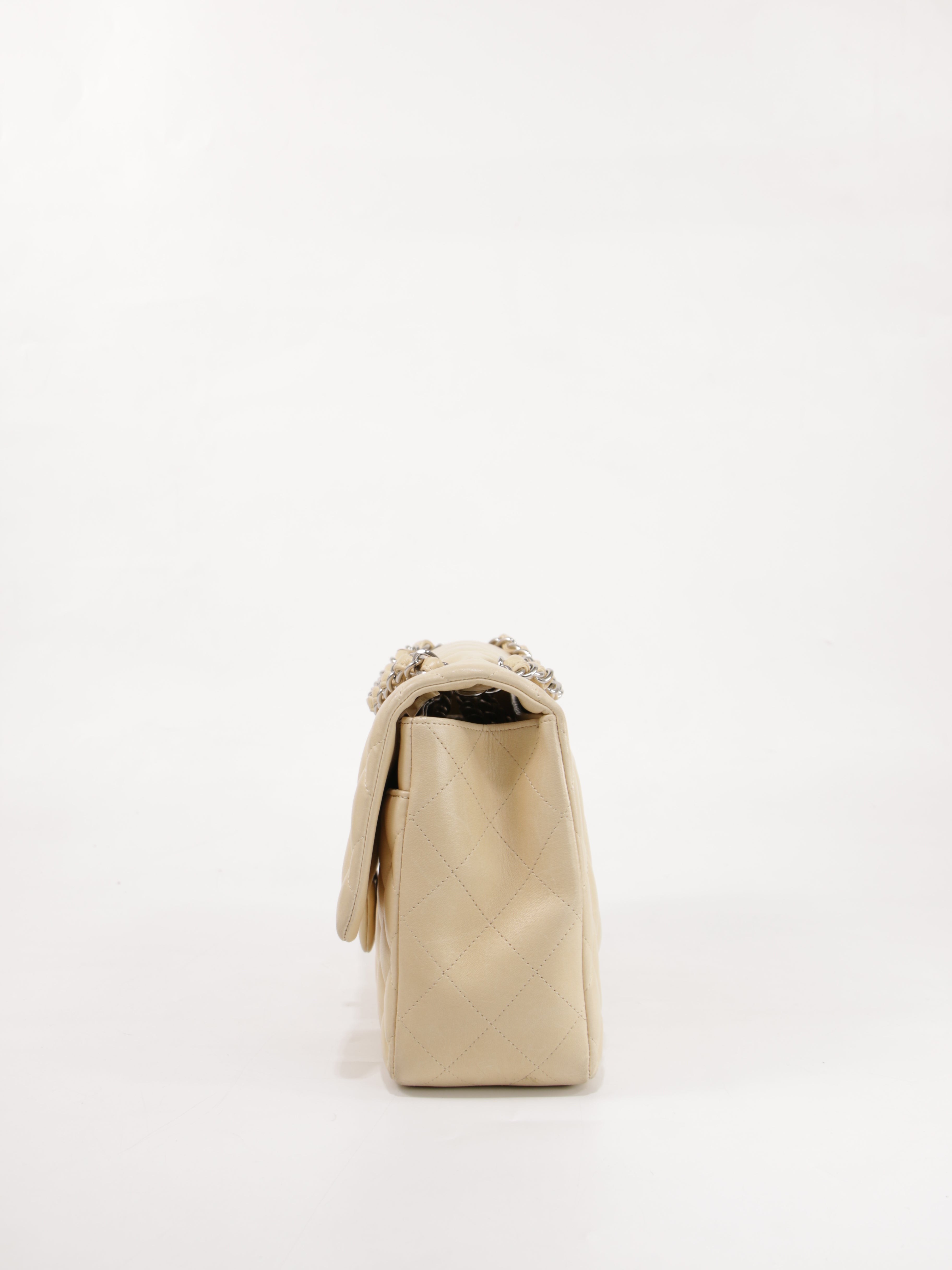 #43 Jumbo Classic Flap