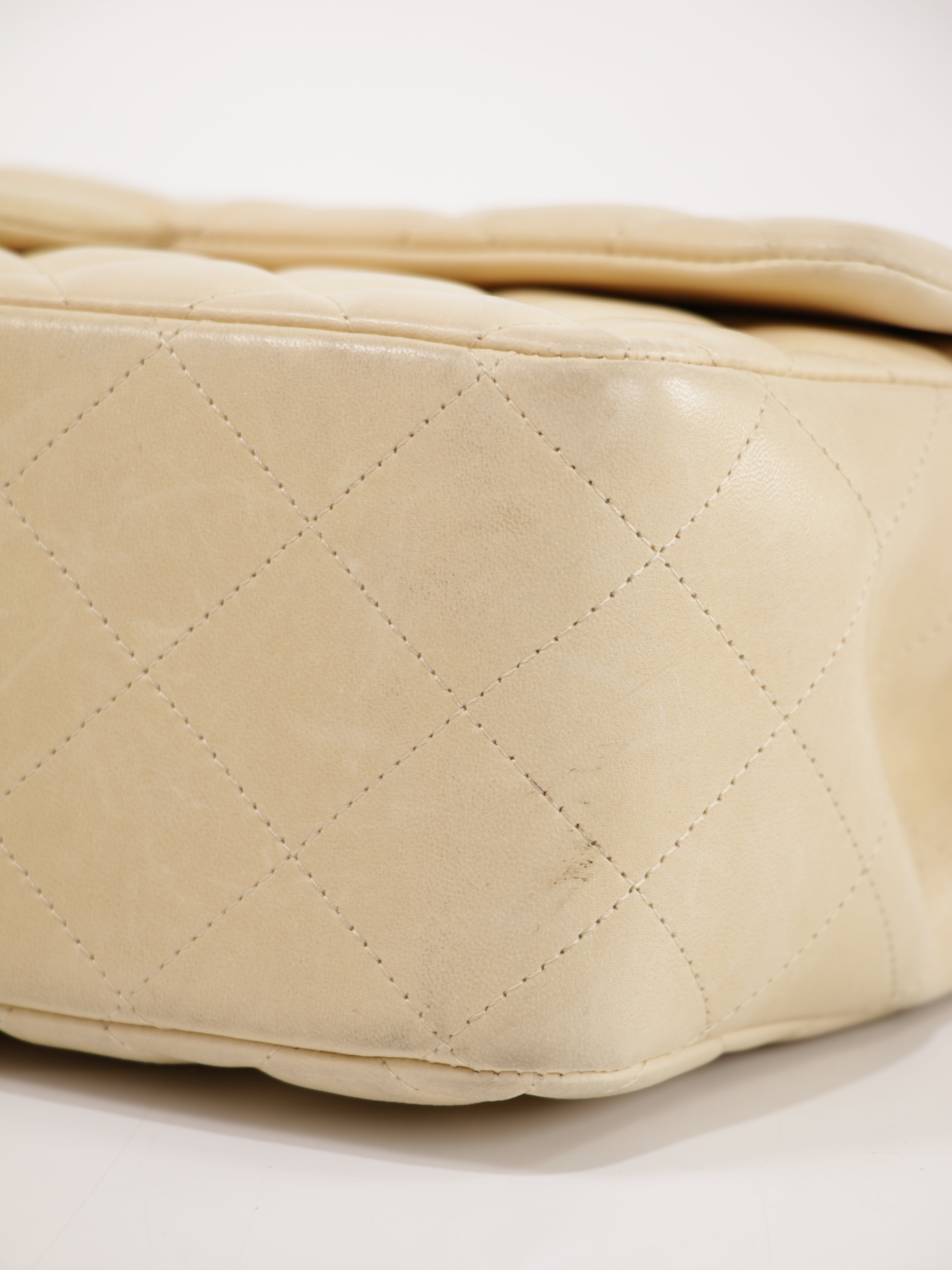 #43 Jumbo Classic Flap