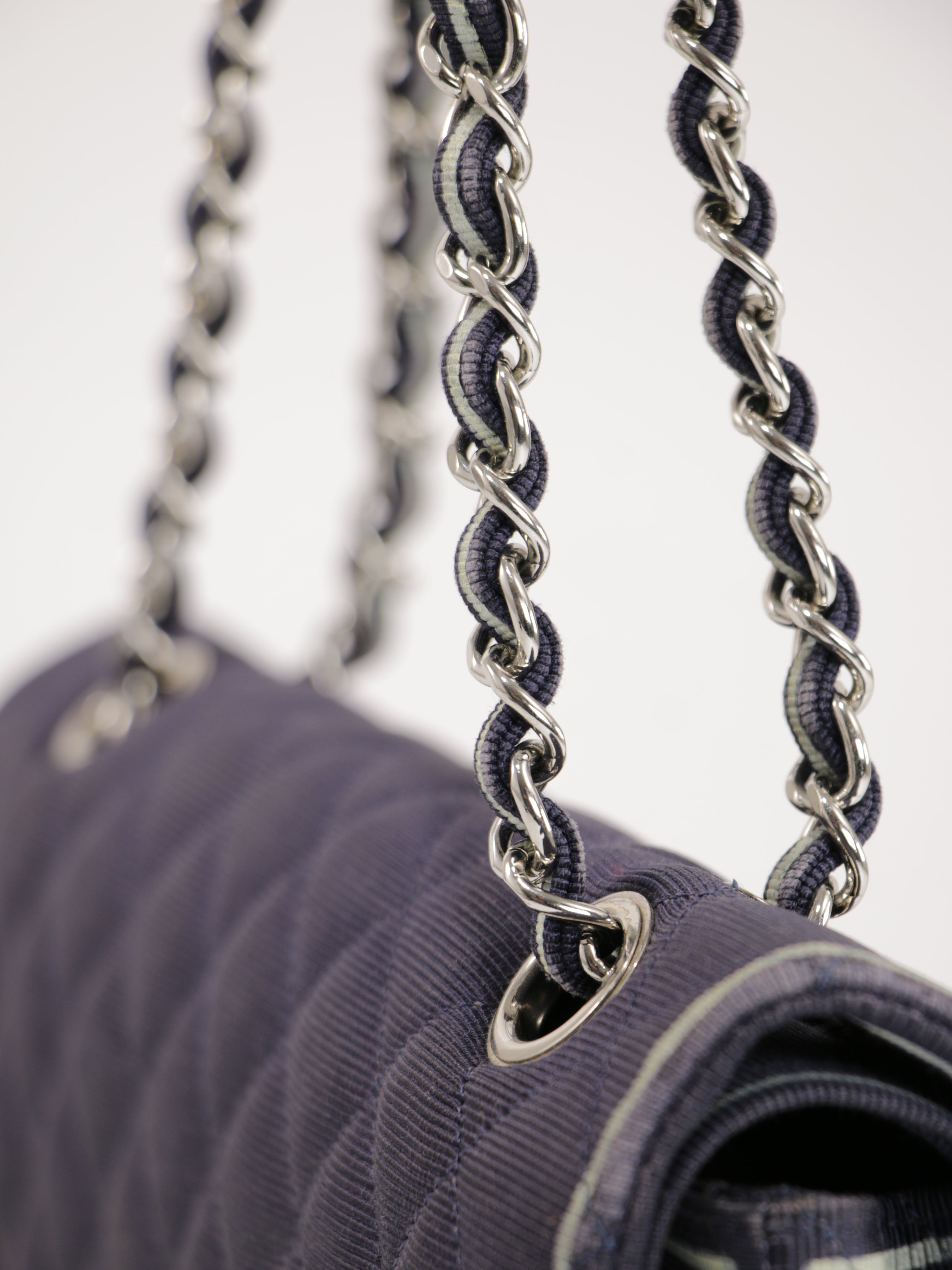 #8 Medium Classic Flap