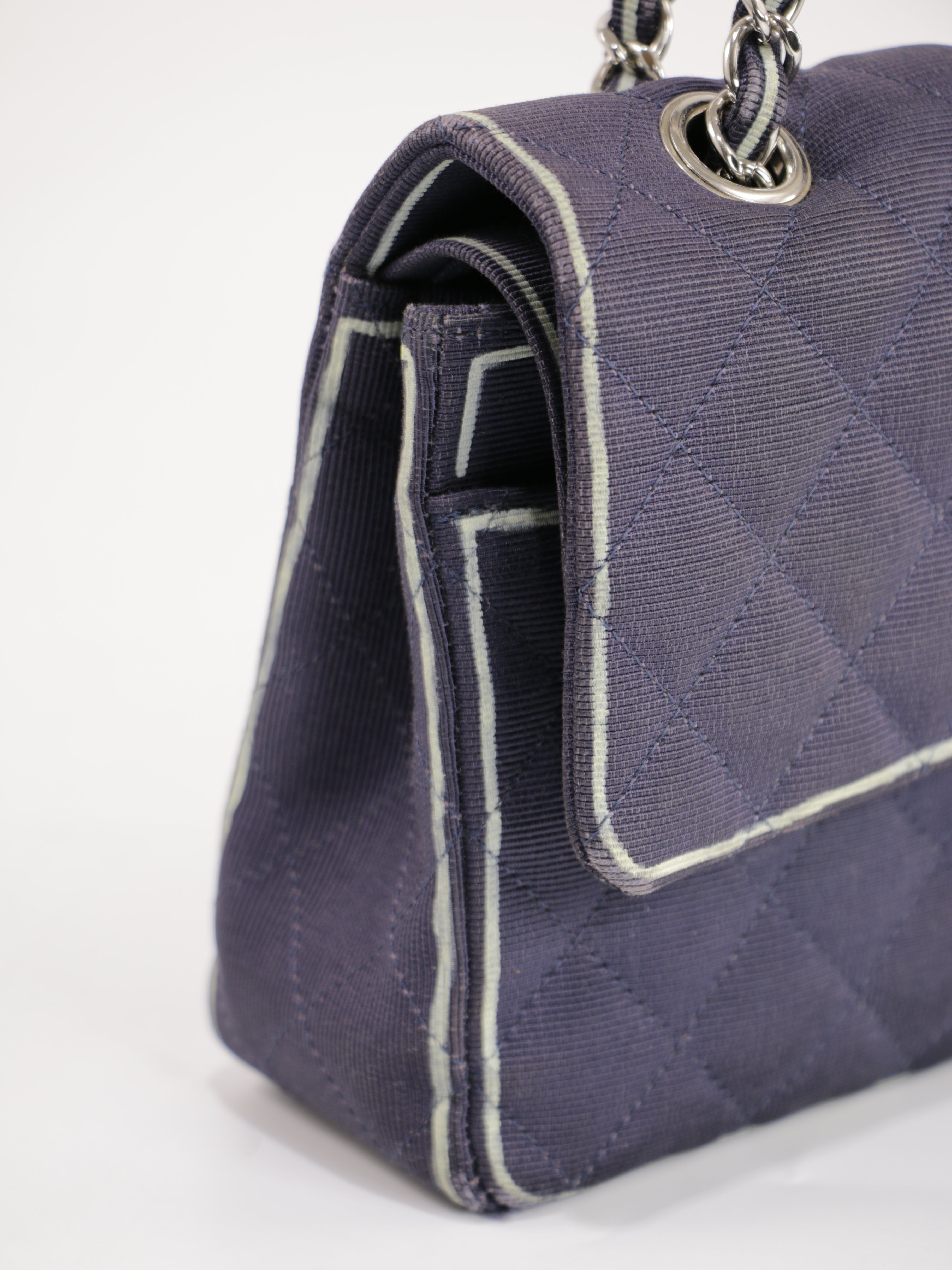 #8 Medium Classic Flap