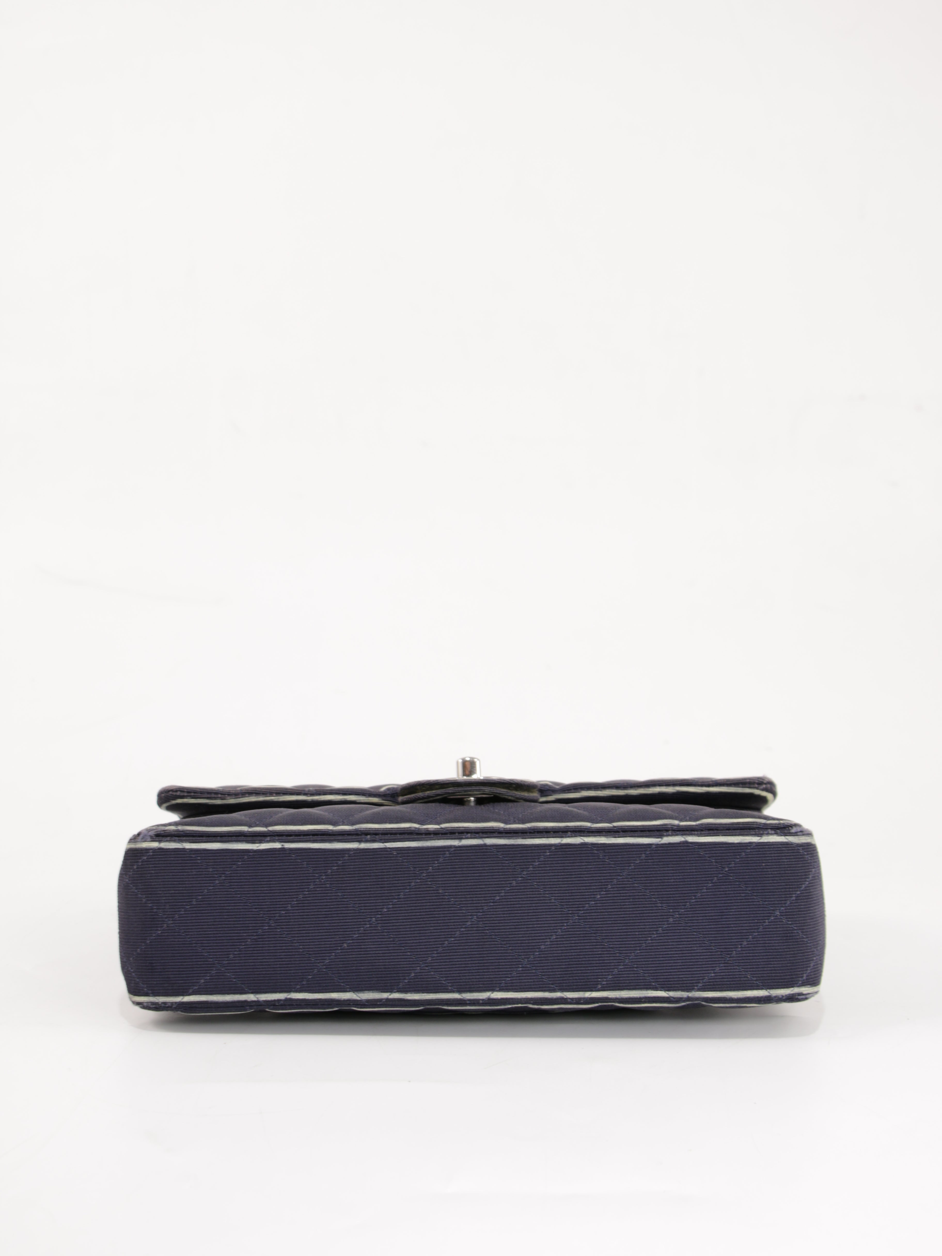 #8 Medium Classic Flap