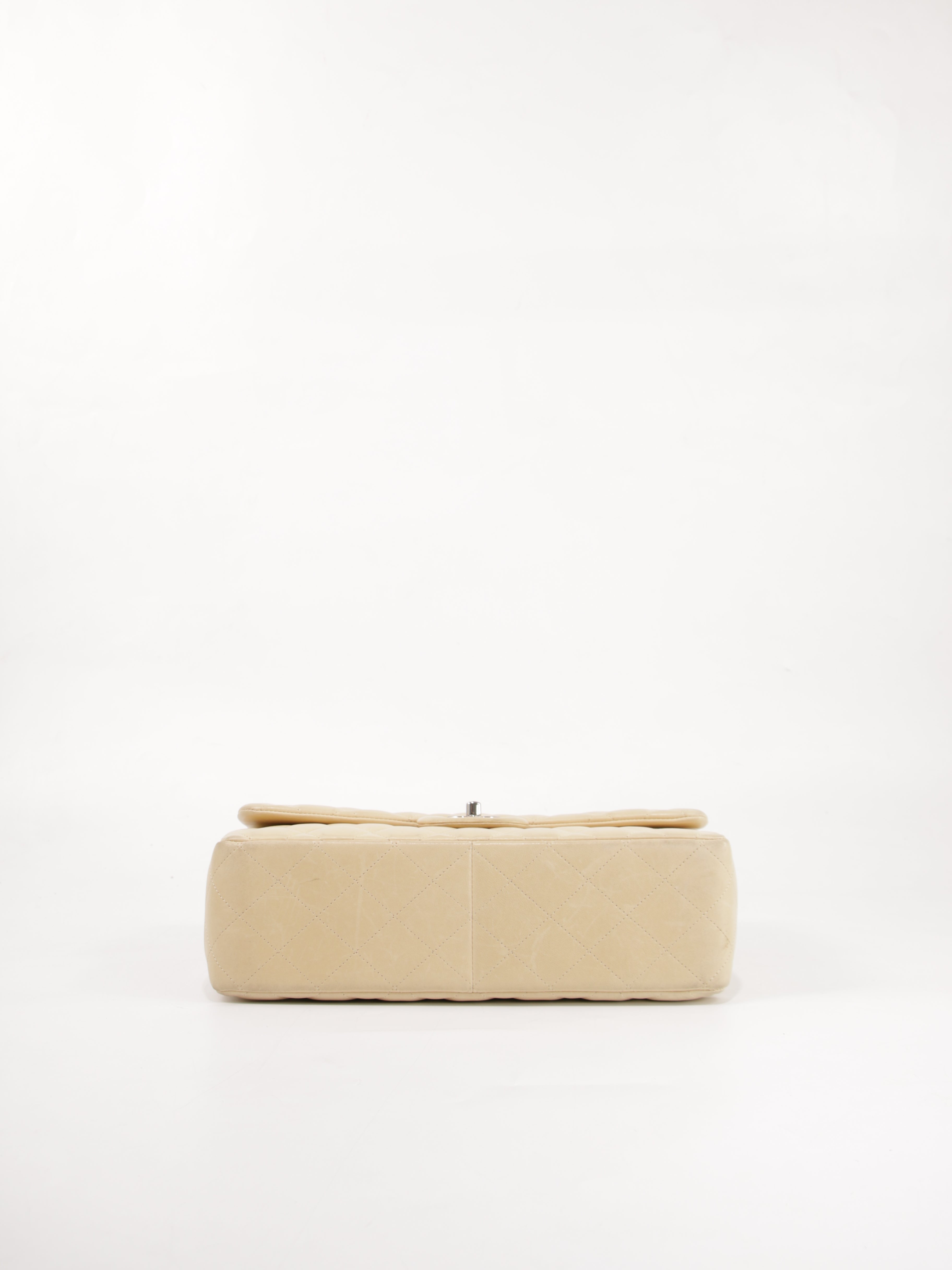 #43 Jumbo Classic Flap