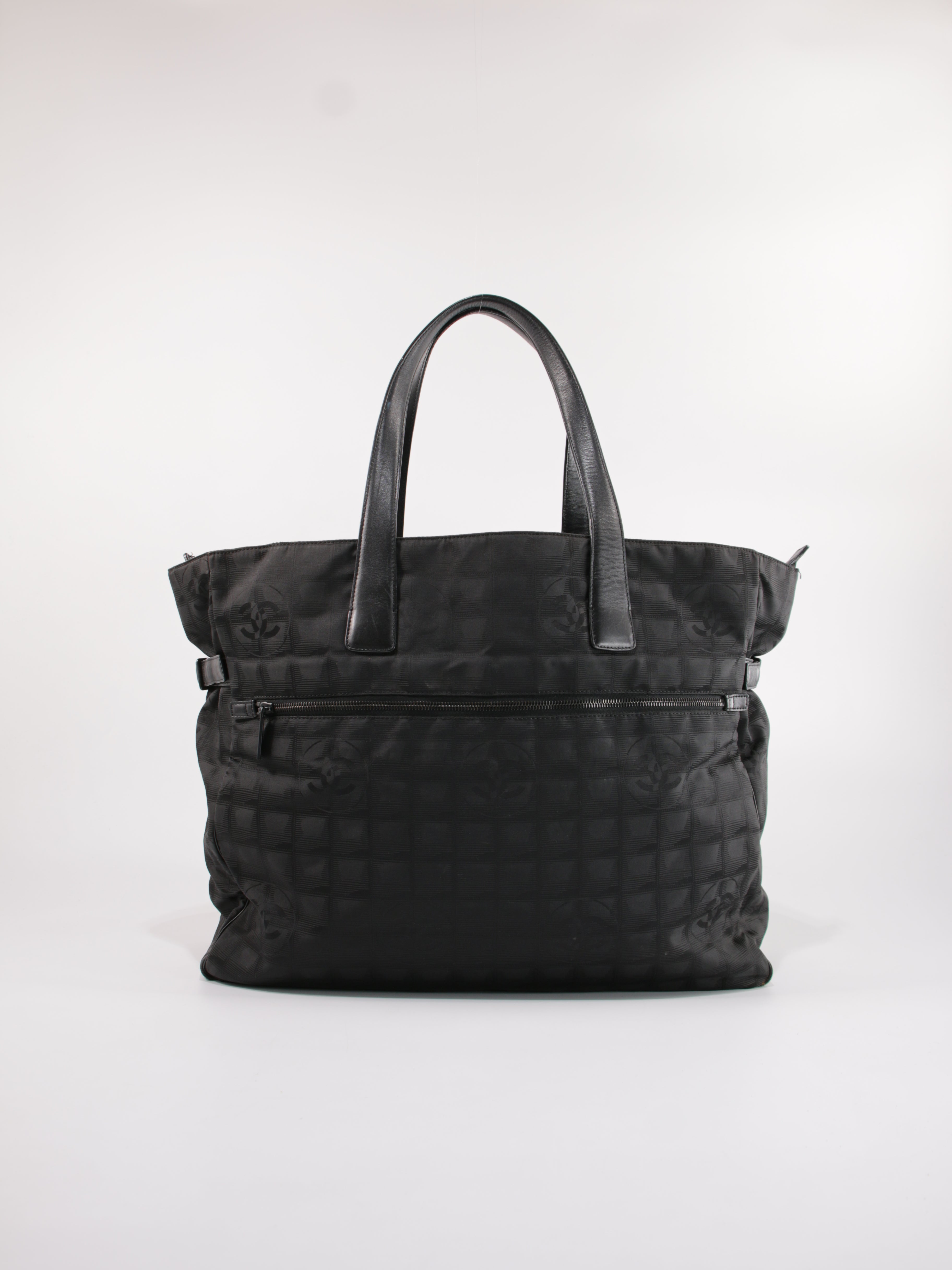 Large Travel Line Tote